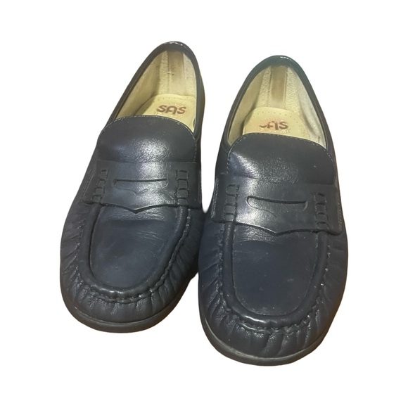 SAS Classic Soft Step Handsewn Navy Blue Penny Loafers Slip On Womens 8 - Picture 1 of 7